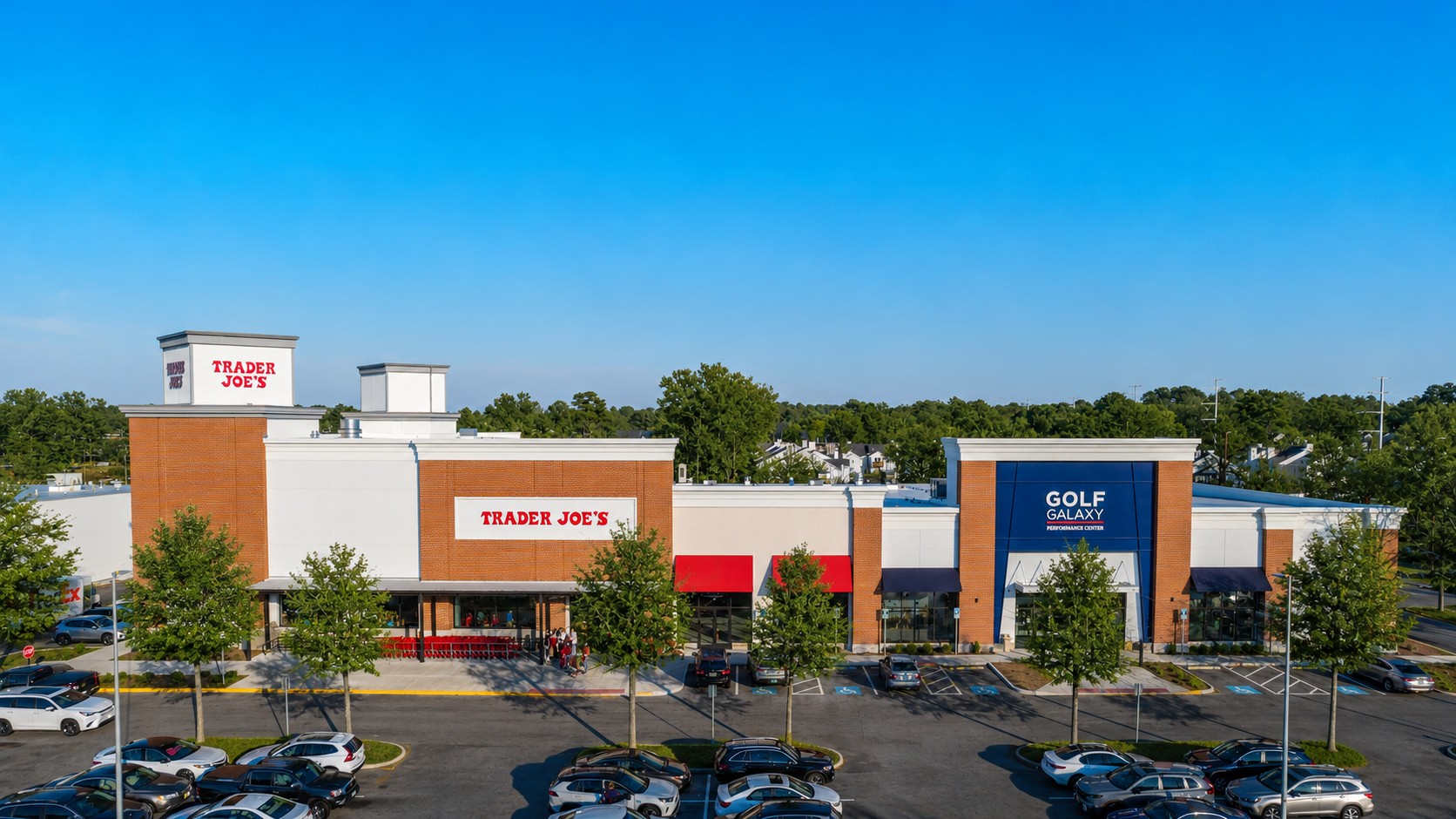 TraderJoesandGolfGalaxyColumbusVillage
